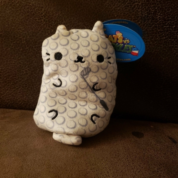 Cute Polka Dot Cat Plush - Picture 1 of 1